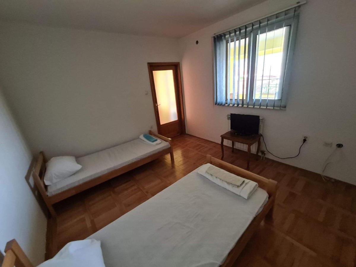 M2 Sobe Hotel Trebinje Exterior foto